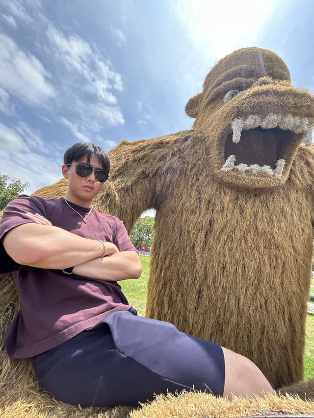 danielBigMonke.jpg